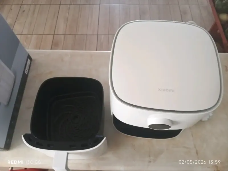 Freidora de aire Xiaomi blanca - 1