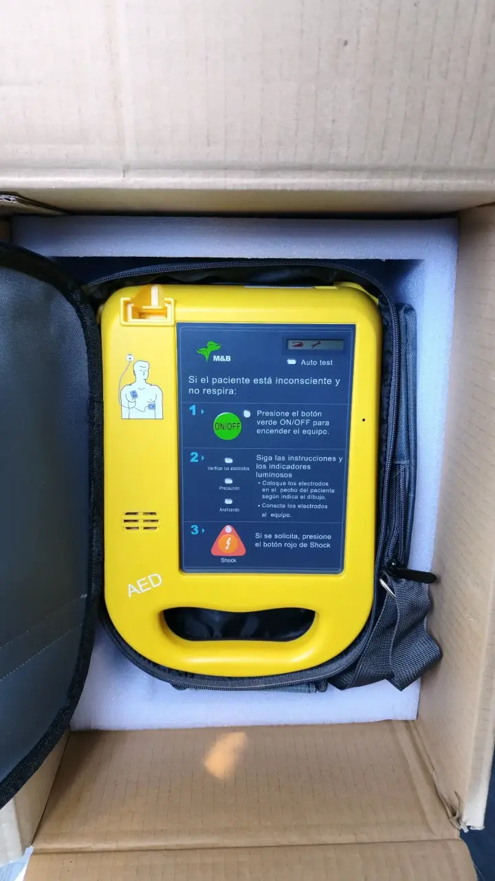 Desfibrilador externo automático amarillo - 1