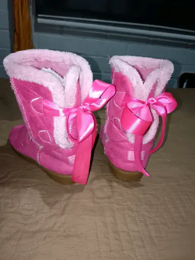 Botas infantiles rosadas - miniatura 2