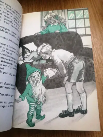 Libro de Enid Blyton -La familia de la playa - miniatura 3