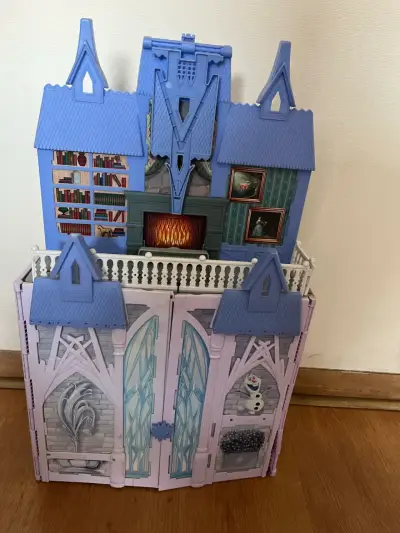 Casa de muñecas Frozen - miniatura 2