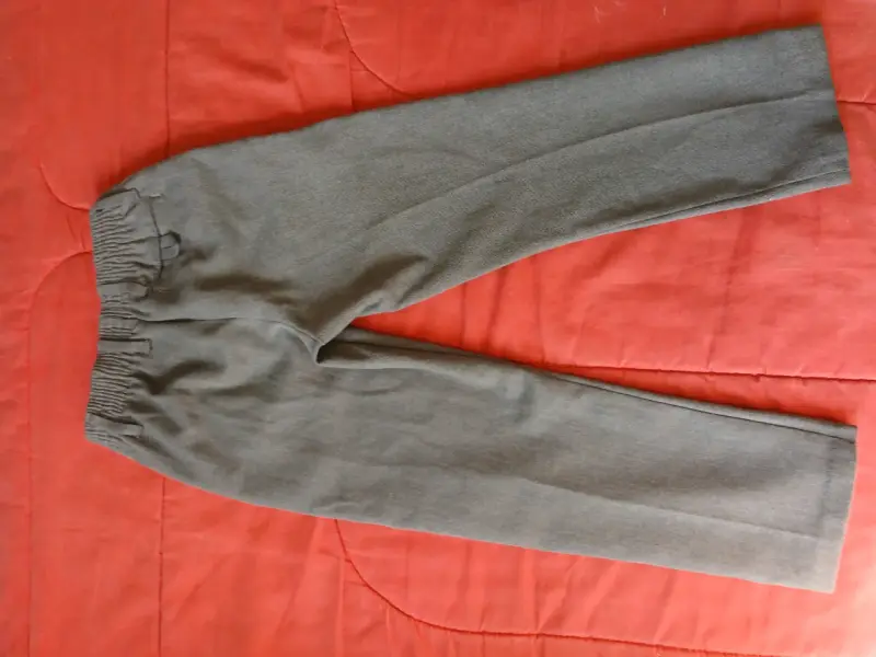 Pantalón gris clásico - 2