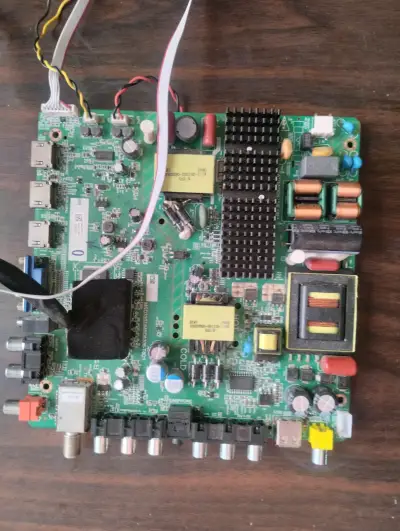 Tarjeta de circuito para TV - miniatura 5