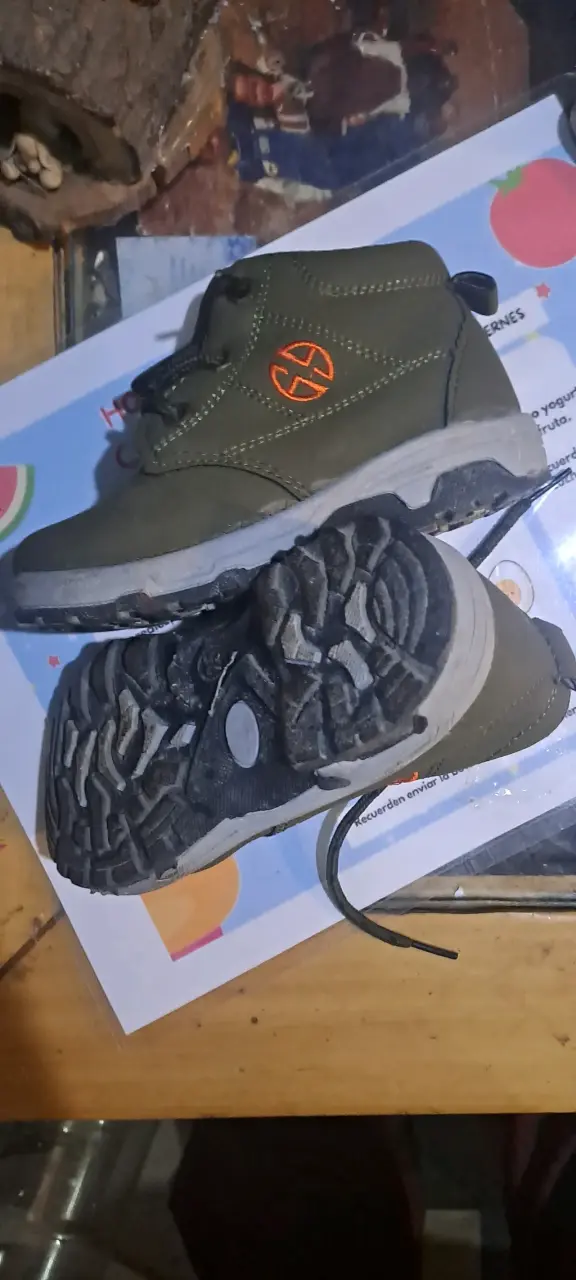 Botas outdoor verde oliva - 1