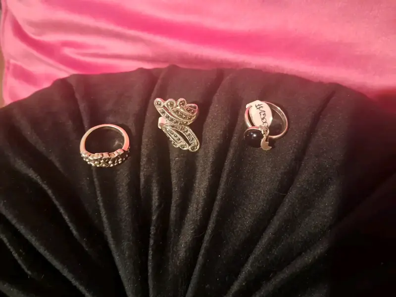 Tres anillos de plata elegantes diversos - 1