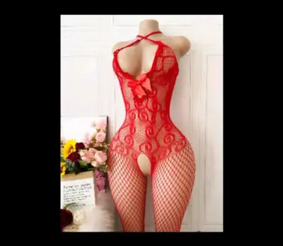 Body rojo con diseño encaje - miniatura 1