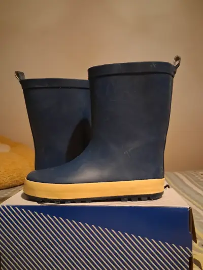 Botas de goma azul oscuro - miniatura 1