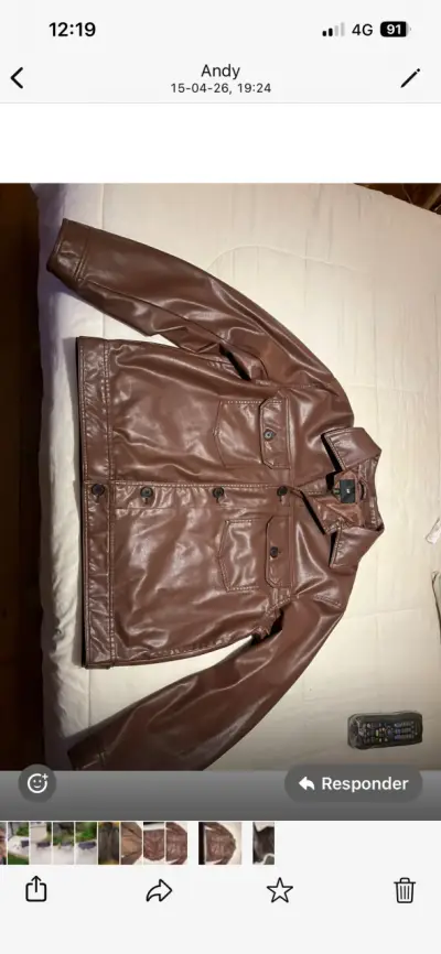 Chaqueta marrón de cuero sintético - miniatura 2