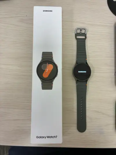 Samsung Galaxy Watch7 con accesorios - miniatura 4