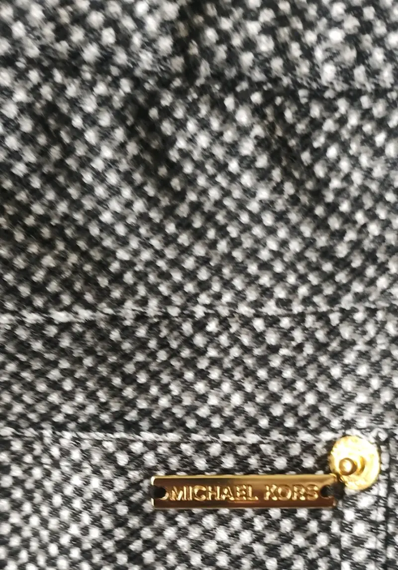 Pantalón gris de tela estampada - 5