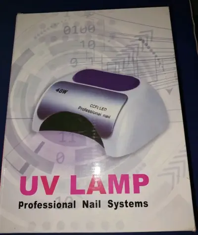 Lámpara UV 48W para uñas - miniatura 1