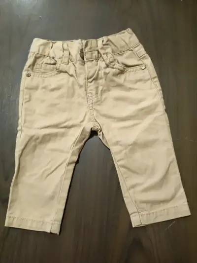 Pantalones beige para bebé - miniatura 1