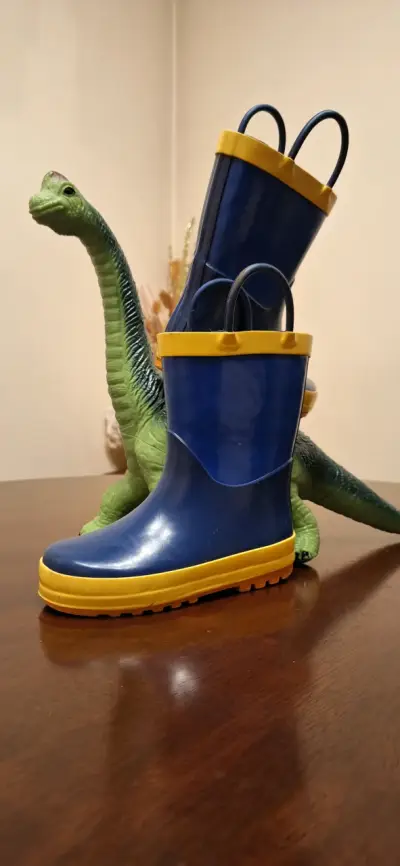 Botas de lluvia infantiles azul y amarillo - miniatura 3