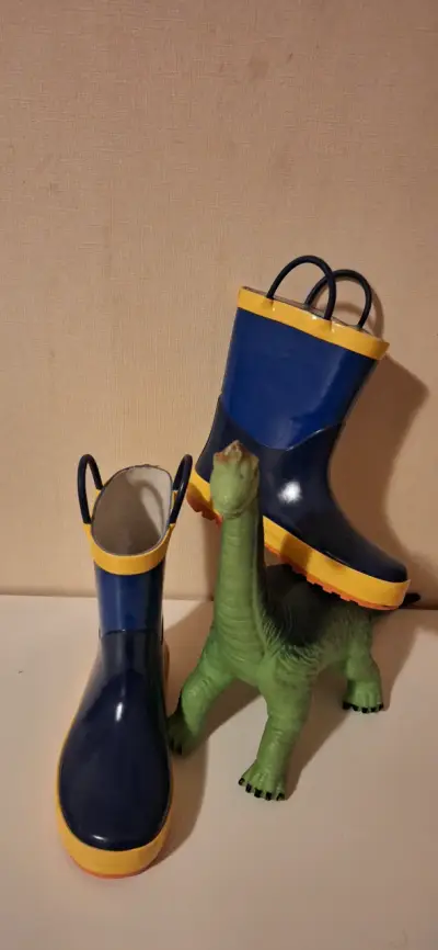 Botas de lluvia infantiles azul y amarillo - miniatura 5
