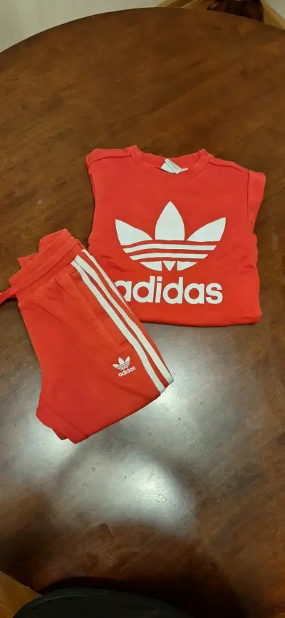 Conjunto deportivo Adidas rojo - miniatura 1