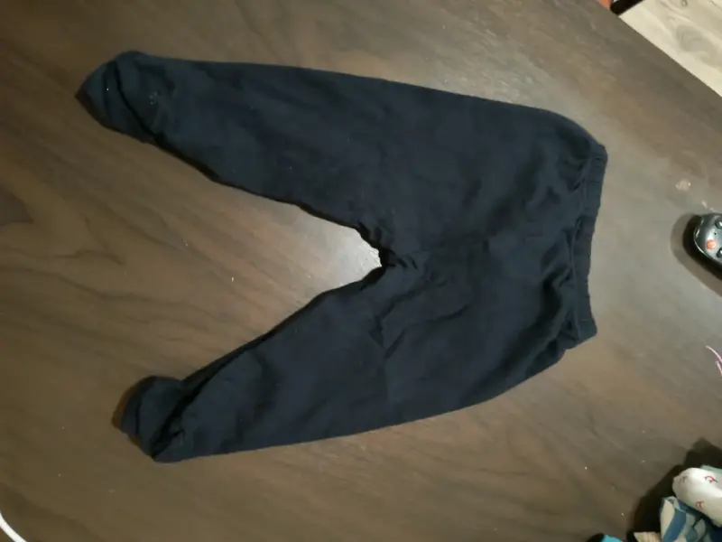 Pantalón de bebé negro con pies - 2