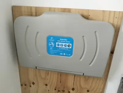 Mudador para bambiador de pañales para bebé - miniatura 1