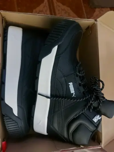 Zapatillas negras PUMA - miniatura 1