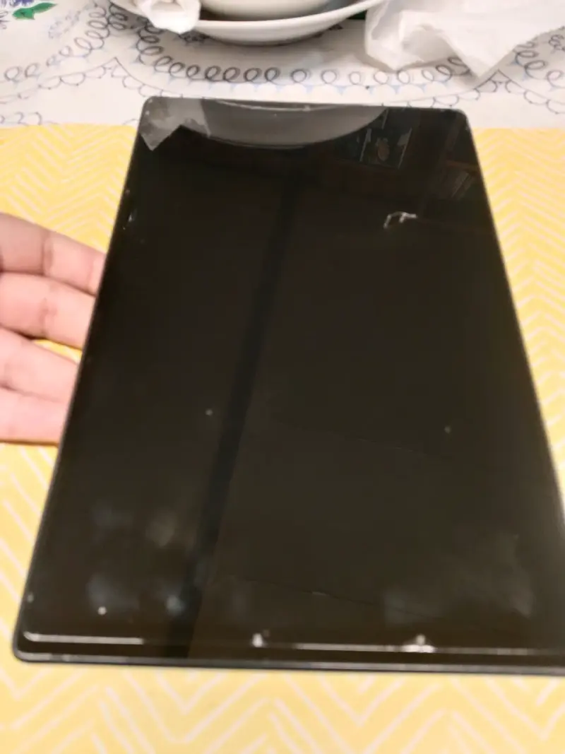Tablet negra buen estado - 1