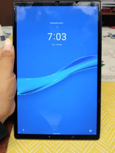 Tablet negra buen estado - miniatura 6