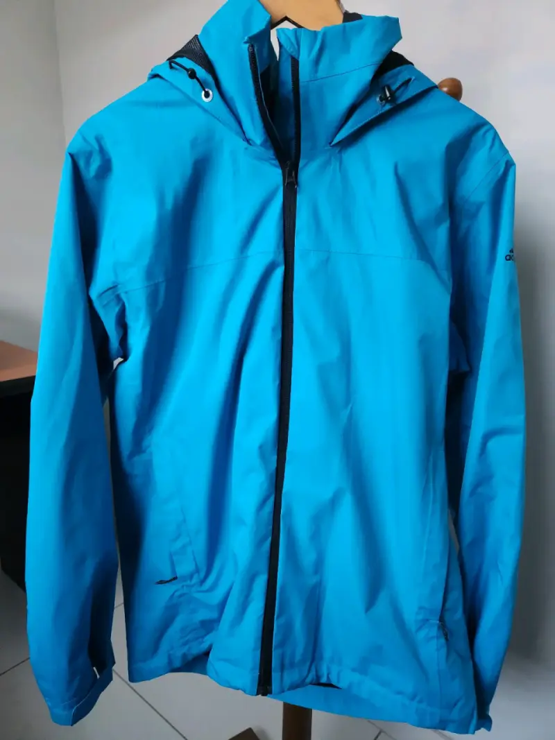 Chaqueta azul impermeable - 2