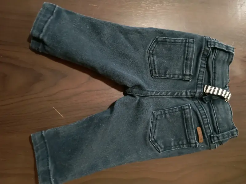Jeans oscuros para niños - 2