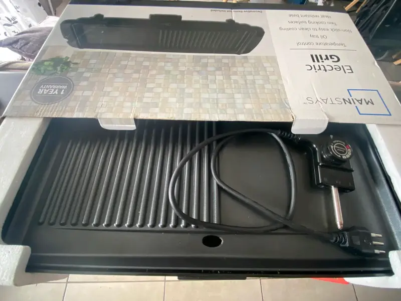 Parrilla eléctrica Mainstays - 1