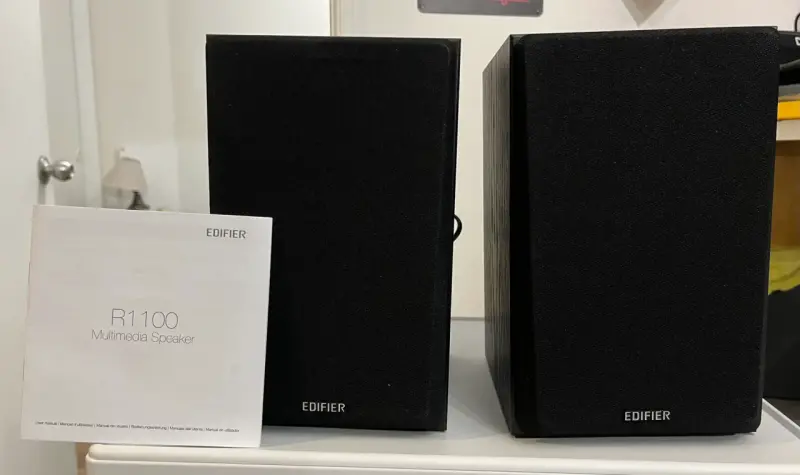 Parlantes Edifier R1100 - 3