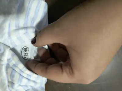 Pijama entero para bebé con capucha - miniatura 3