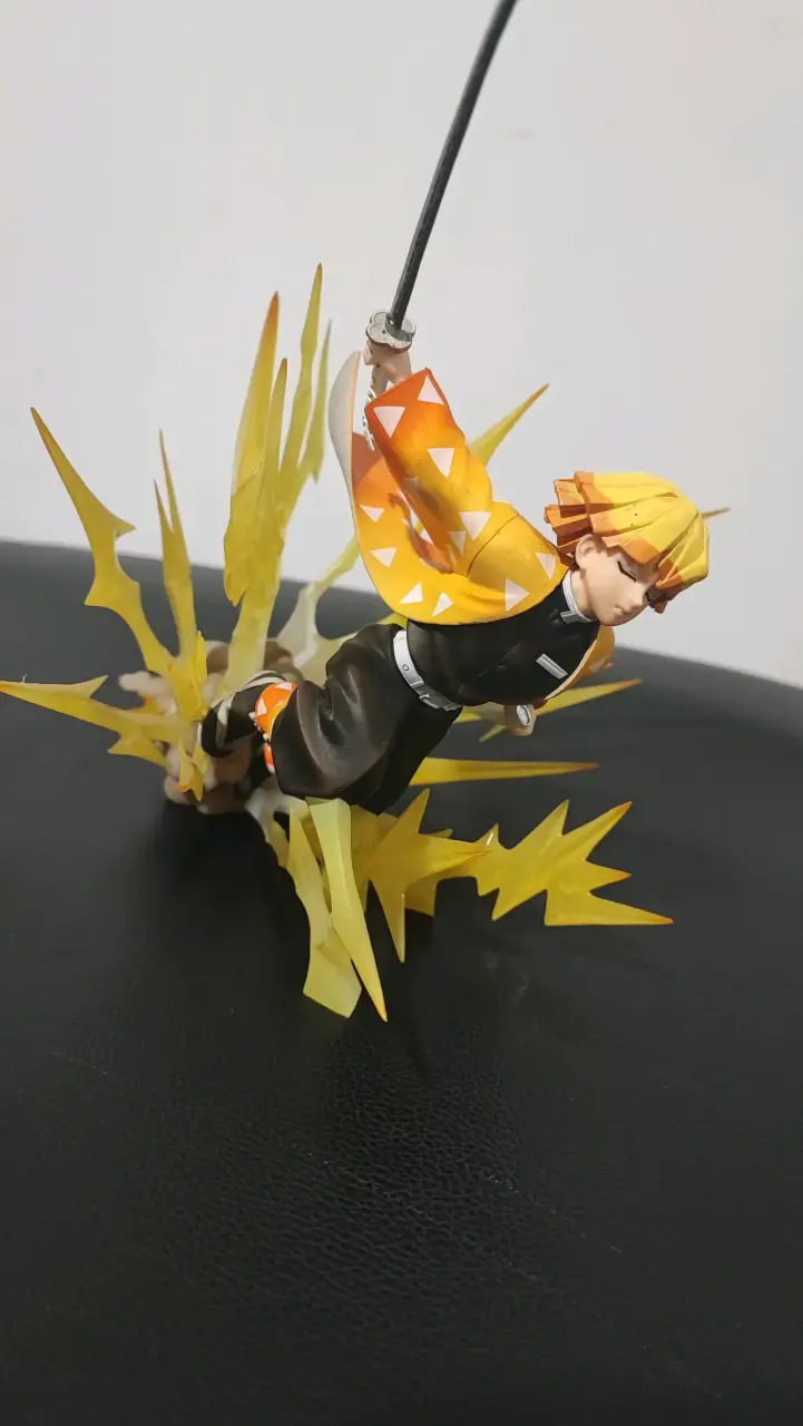 Figura zenitsu