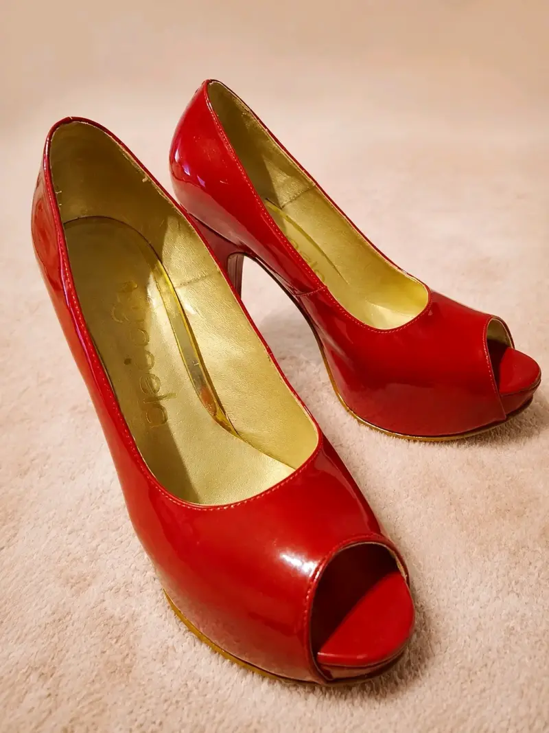 Zapatos rojos de charol, 38, taco alto - 3