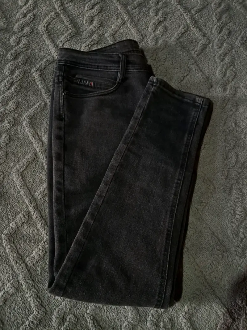 Jeans negros de hombre - 4