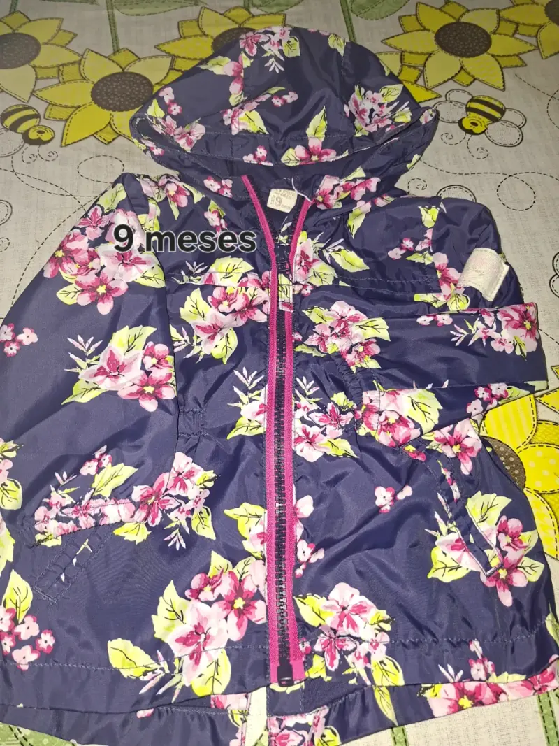 Chaqueta floral para bebé 9 meses
