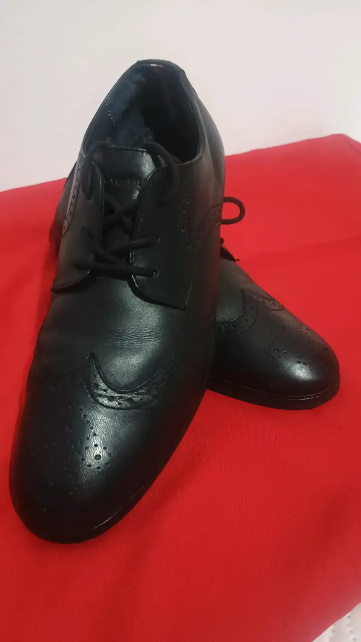 Zapatos de vestir negros - 1