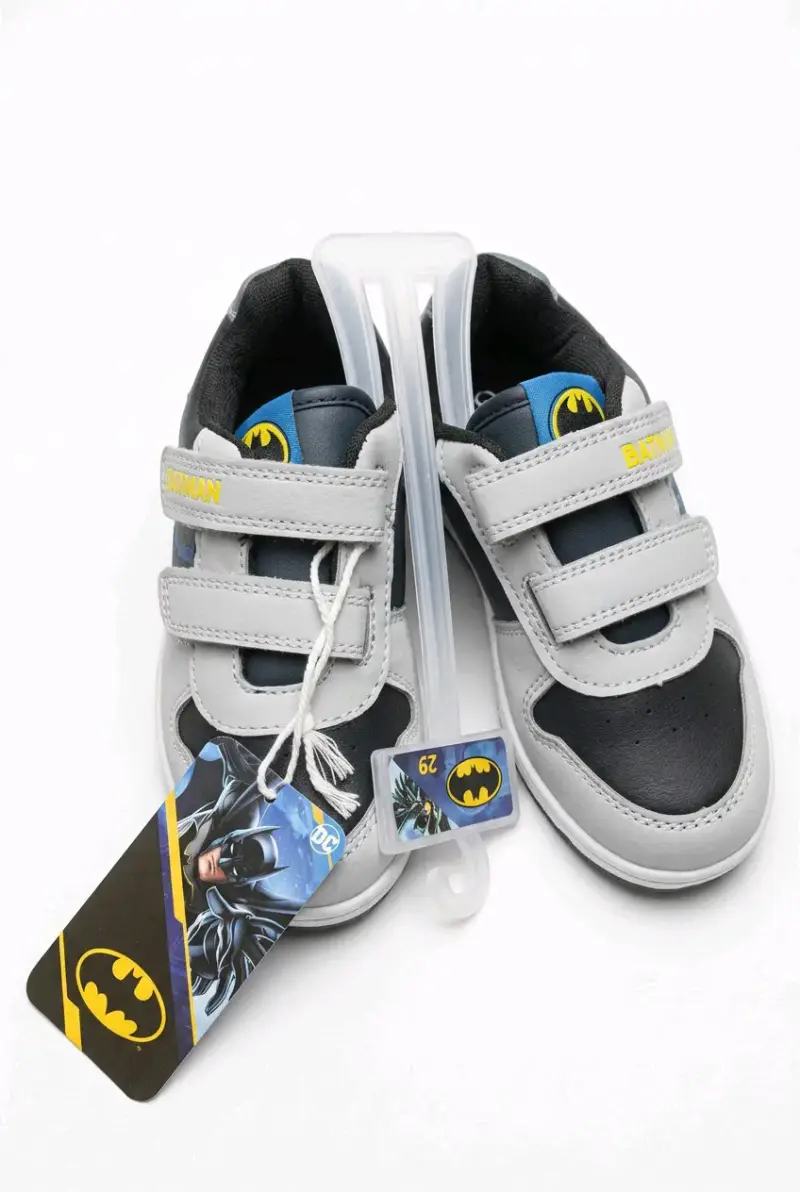 Zapatillas Batman niño grises