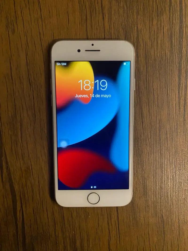 iPhone 7 32gb en buen estado - 2