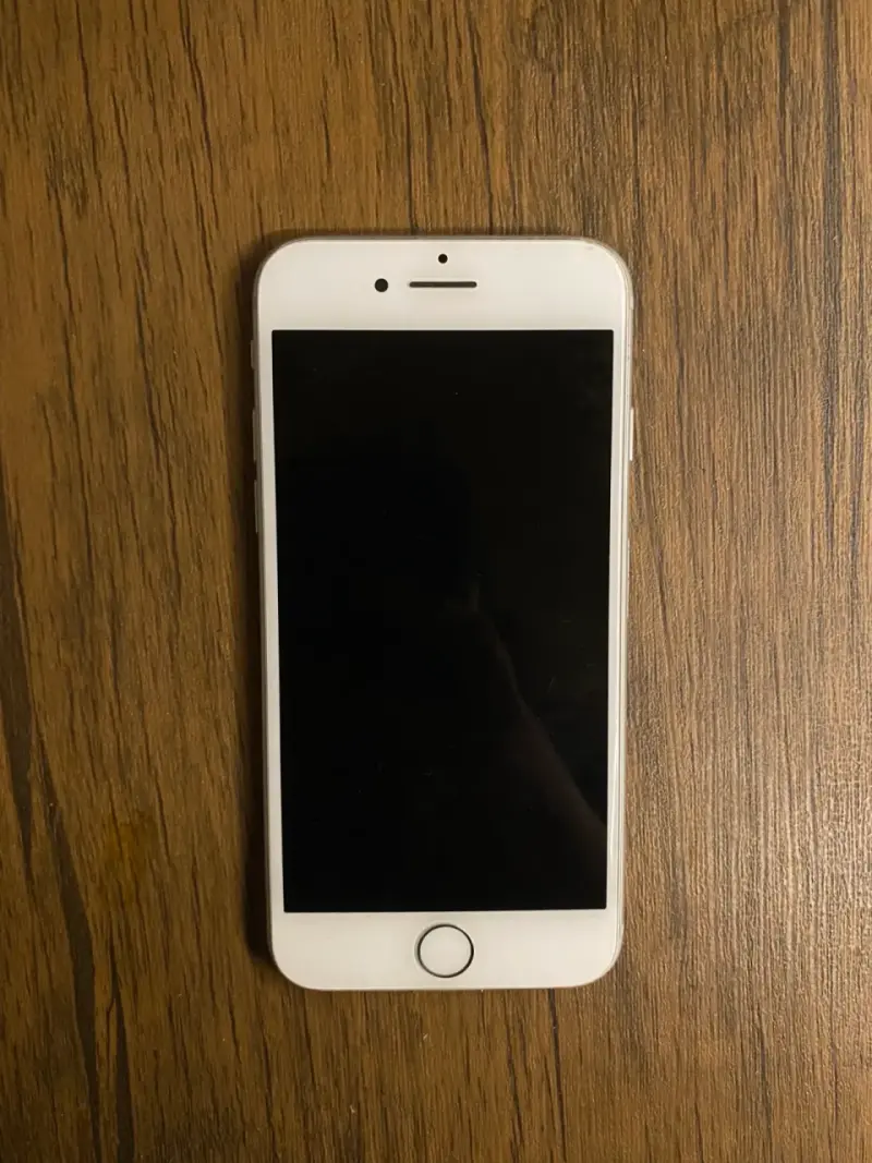 iPhone 7 32gb en buen estado - 3