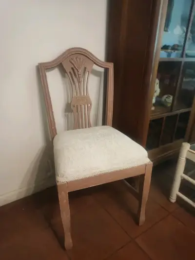 Silla vintage de madera - miniatura 5