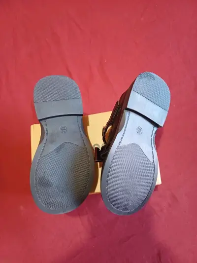 Zapatos escolares negros Clibee - miniatura 2