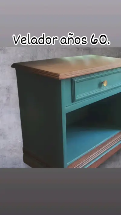 Velador de madera con cajón - miniatura 4