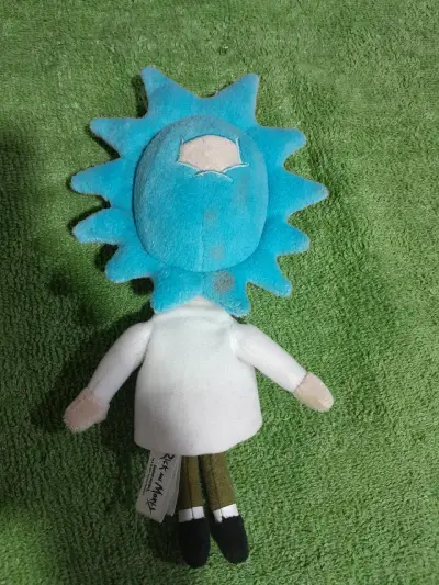 Peluche personaje animado - miniatura 2