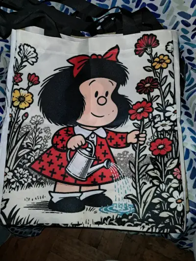 Bolso con diseño de gato y Mafalda 4 x $20000 - miniatura 4