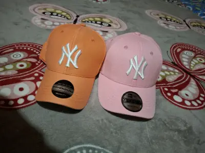 Gorros naranjas y rosados NY - miniatura 1