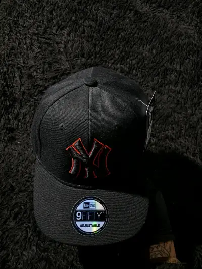 Gorra negra New Era 9FIFTY - miniatura 1