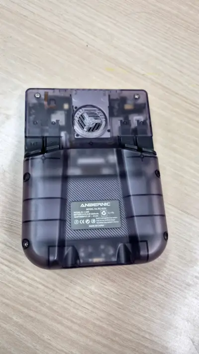 Consola portátil Anbernic RG405v - miniatura 2