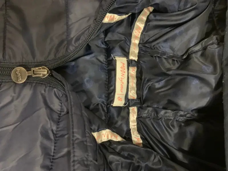 Parka azul acolchada con capucha - 2