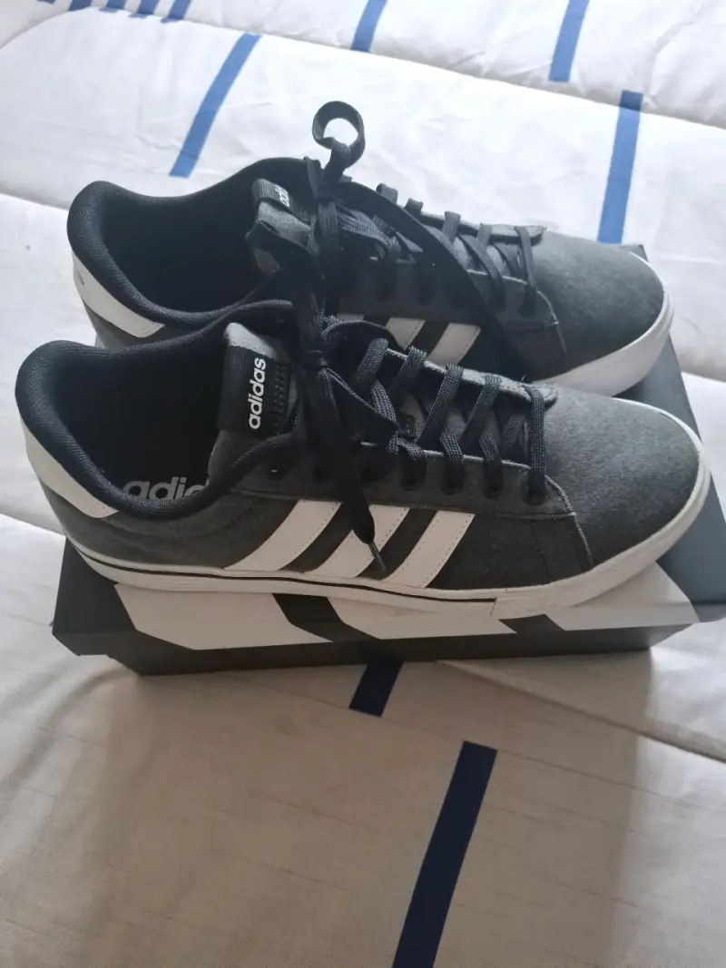 Zapatillas Adidas Daily 4.0 - 3