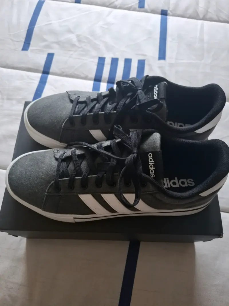 Zapatillas Adidas Daily 4.0 - 5