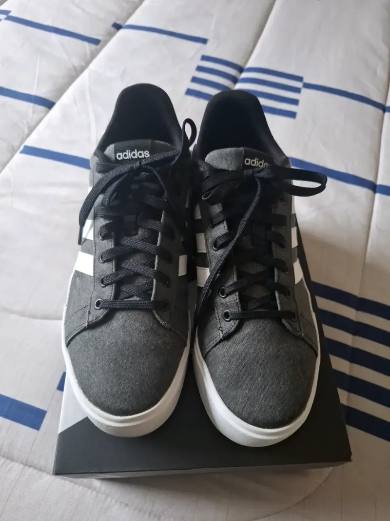 Zapatillas Adidas Daily 4.0 - 6