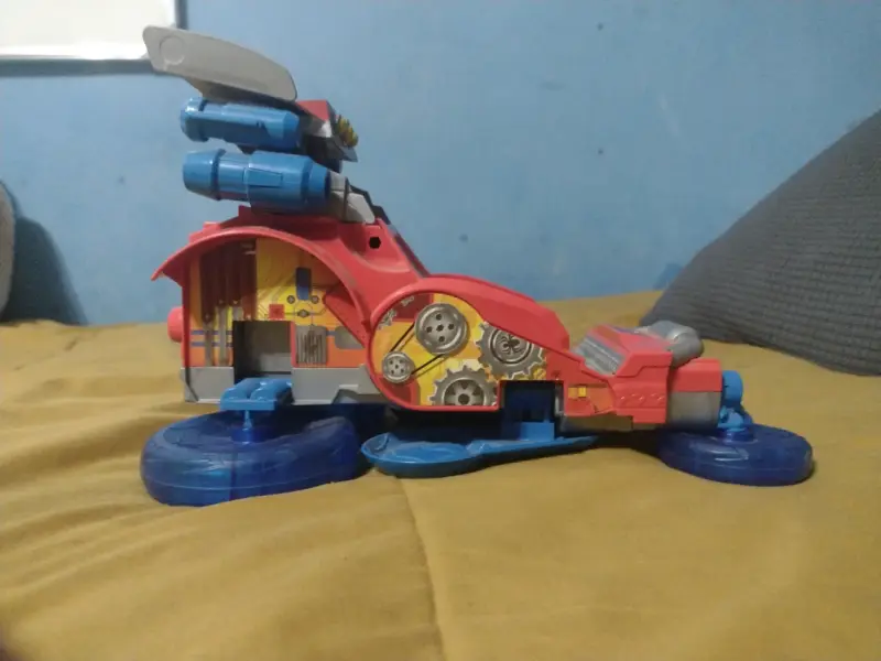 Auto de juguete spiderman - 3